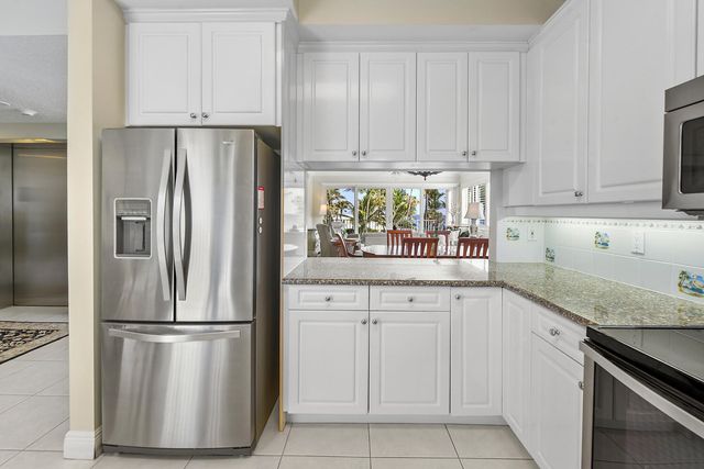 2057 SE 6th Street 1, Deerfield Beach, FL 33441