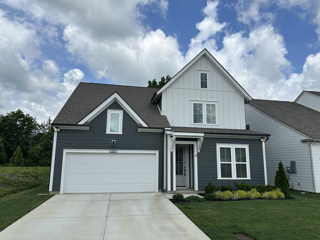 3058 Mallard Dr, Lebanon, TN 37090
