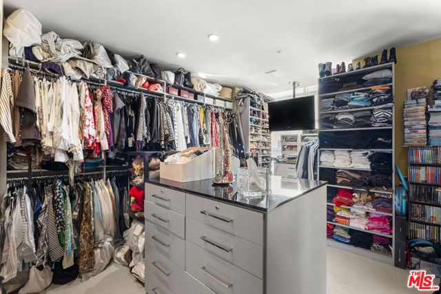 10380 Wilshire Boulevard 1501, Los Angeles, CA 90024