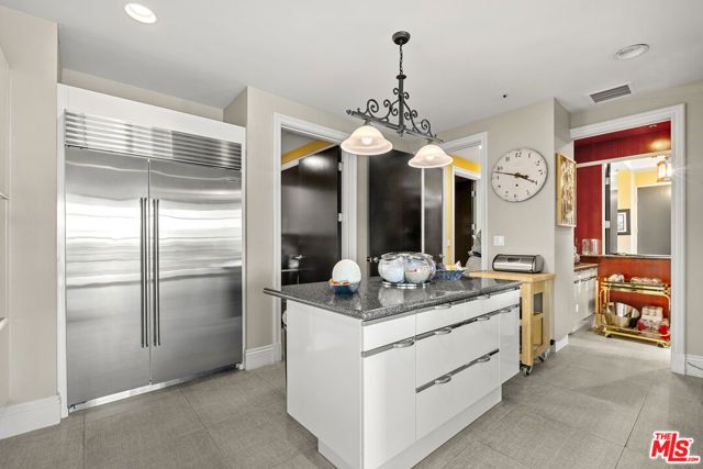 10380 Wilshire Boulevard 1501, Los Angeles, CA 90024