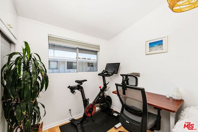 4040 Grand View Boulevard 22, Los Angeles, CA 90066