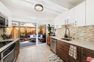 4040 Grand View Boulevard 22, Los Angeles, CA 90066