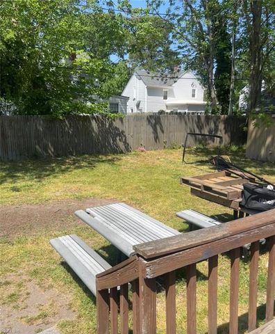 67 Cushing ST, Portsmouth, VA 23702