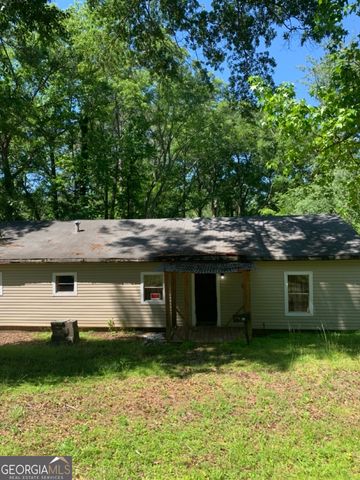 45 Valley Trail SE, Acworth, GA 30101