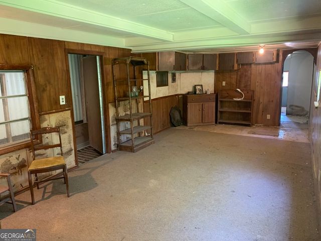 45 Valley Trail SE, Acworth, GA 30101