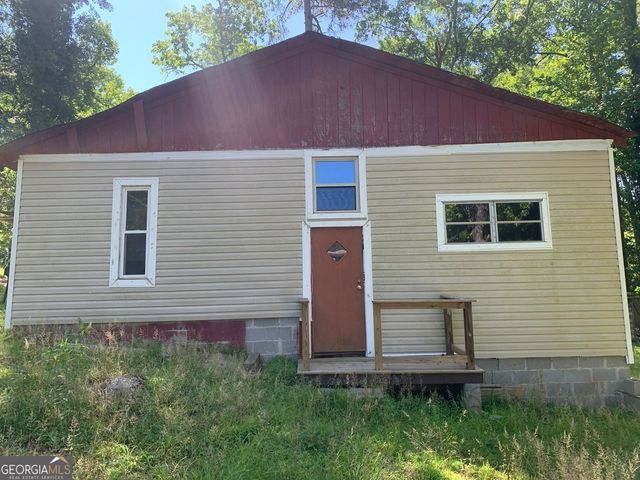 45 Valley Trail SE, Acworth, GA 30101