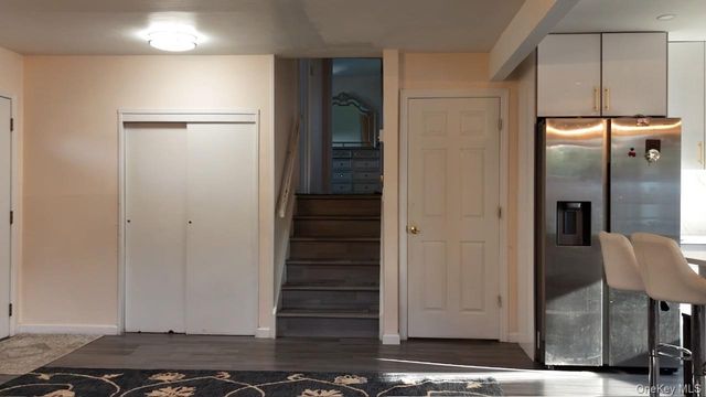 58 Narcissus Avenue, Hicksville, NY 11801