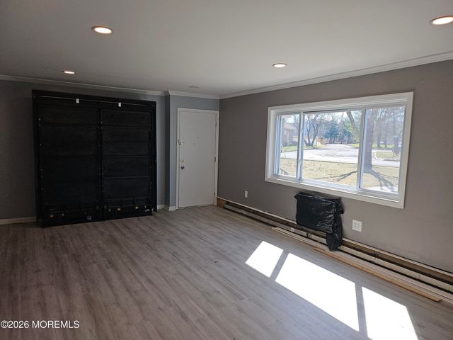 25A Laurel Place, Eatontown, NJ 07724