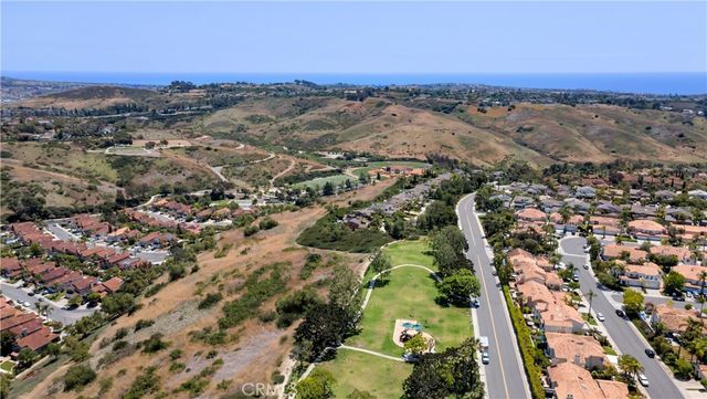 35 Fleurance Street, Laguna Niguel, CA 92677