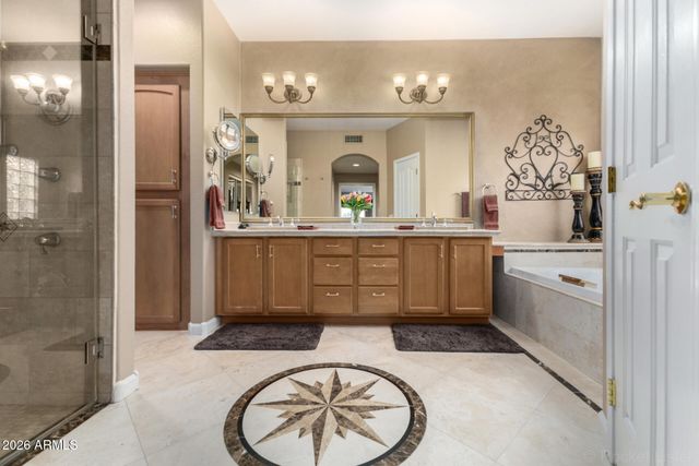 15810 W AVALON Drive, Goodyear, AZ 85395