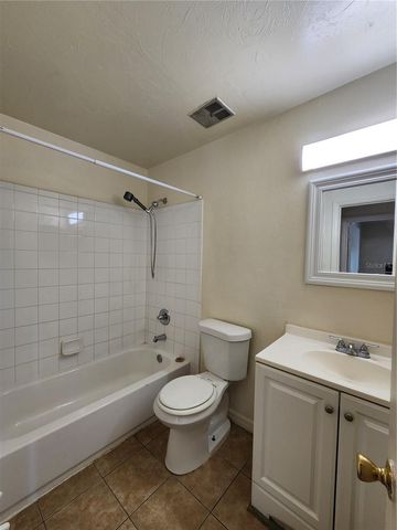719 SW 70TH TERRACE 5, Gainesville, FL 32607