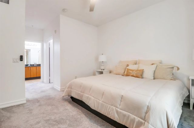 1465 C St 3509, San Diego, CA 92101