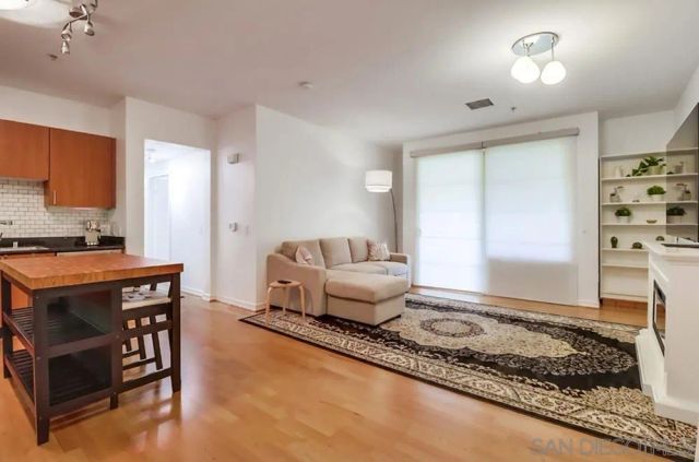 1465 C St 3509, San Diego, CA 92101