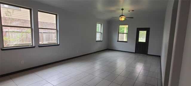 12147 La Salle River Road, Conroe, TX 77304