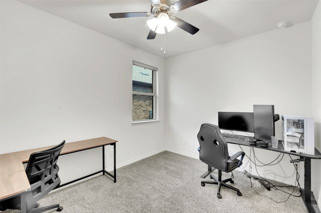 3303 Brady Starr Drive, Aubrey, TX 76227