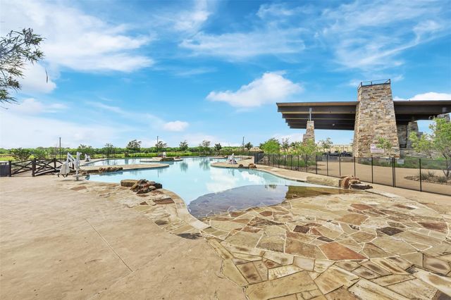 3303 Brady Starr Drive, Aubrey, TX 76227