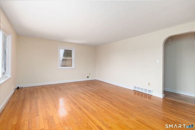 481 Bunker Hill Avenue, Waterbury, CT 06708