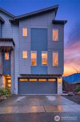 15113 40th Avenue W #C8, Lynnwood, WA 98087