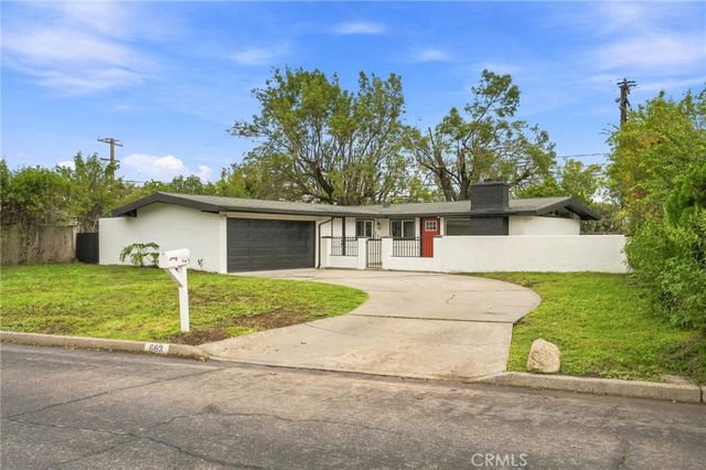 663 E Margarita, Rialto, CA 92376