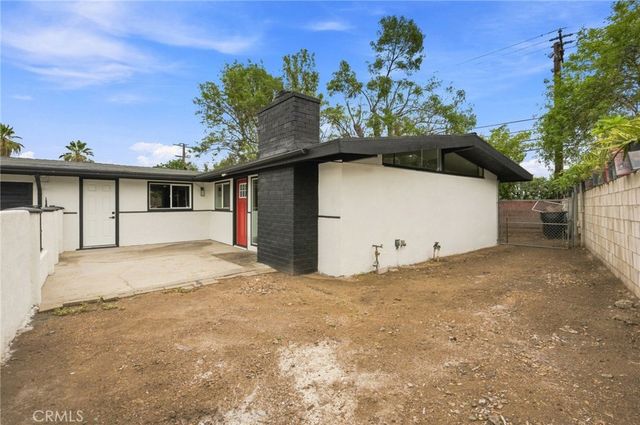 663 E Margarita, Rialto, CA 92376