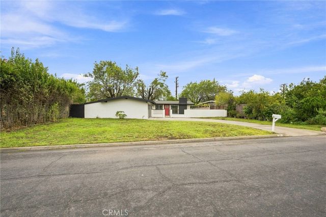 663 E Margarita, Rialto, CA 92376