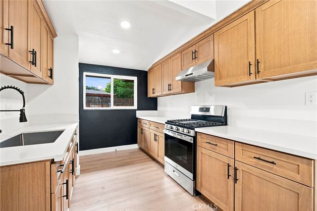 663 E Margarita, Rialto, CA 92376