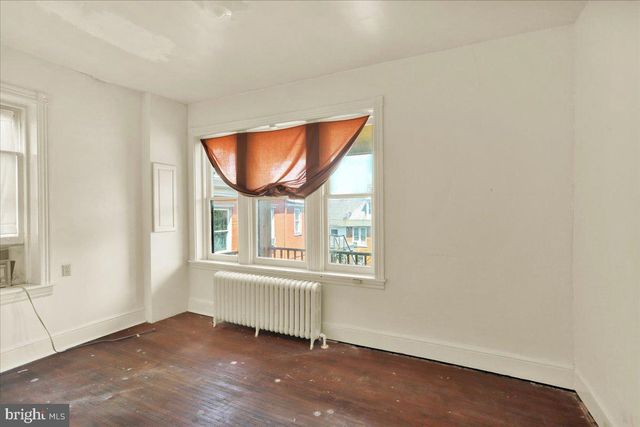 1049 PENN ST, Reading, PA 19601