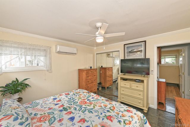 261 Elm Drive S, Levittown, NY 11756