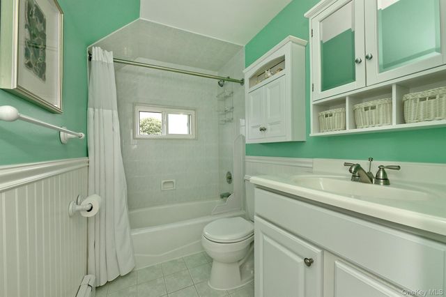 261 Elm Drive S, Levittown, NY 11756