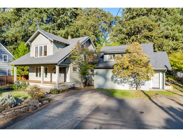 2645 EMERALD St, Eugene, OR 97403