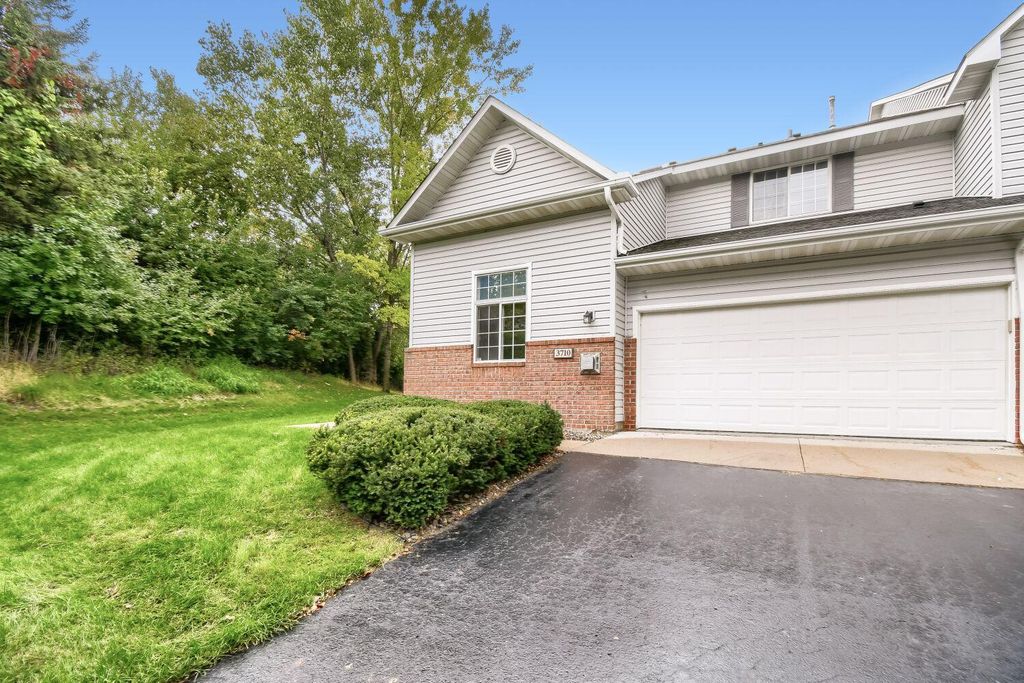 3710 Vermilion Court S, Eagan, MN 55122 — exterior