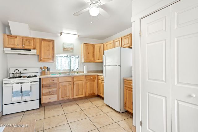 393 E San Miguel Street 1-4, La Mesa, NM 88044