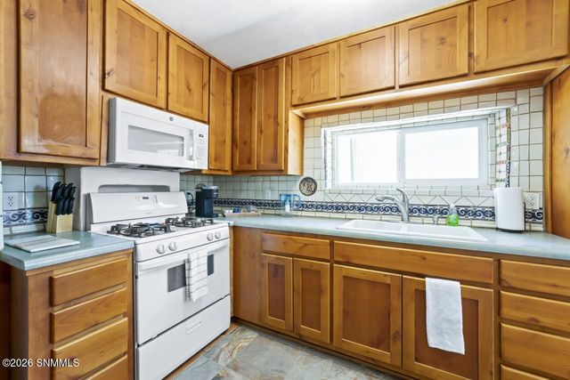 393 E San Miguel Street 1-4, La Mesa, NM 88044