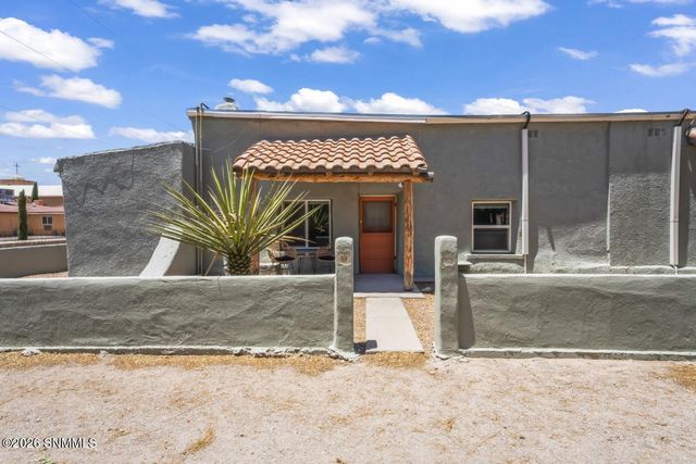 393 E San Miguel Street 1-4, La Mesa, NM 88044