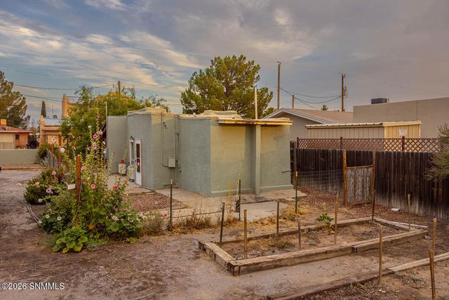 393 E San Miguel Street 1-4, La Mesa, NM 88044