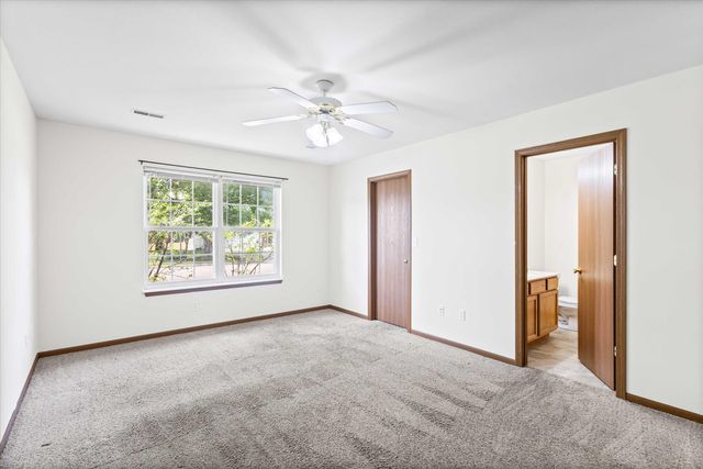 3708 PANTHER DR, Columbia, MO 65202