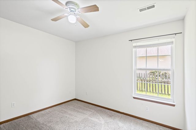 3708 PANTHER DR, Columbia, MO 65202