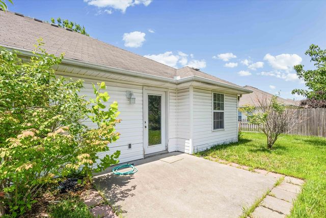 3708 PANTHER DR, Columbia, MO 65202