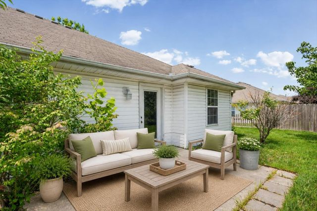 3708 PANTHER DR, Columbia, MO 65202