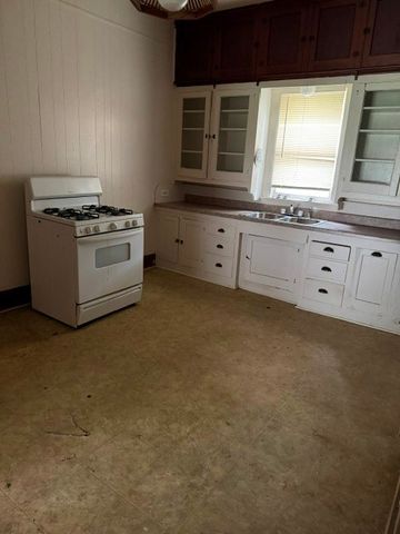 1507 & 1511 E Garnett Street, Gainesville, TX 76240