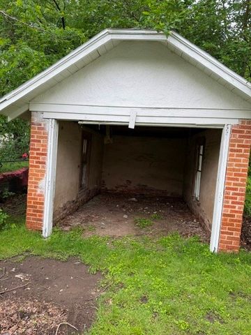 1507 & 1511 E Garnett Street, Gainesville, TX 76240