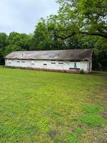 1507 & 1511 E Garnett Street, Gainesville, TX 76240