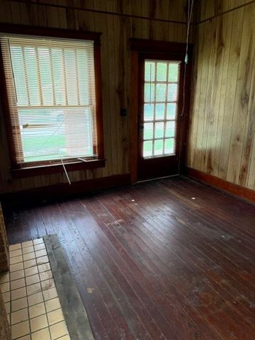 1507 & 1511 E Garnett Street, Gainesville, TX 76240
