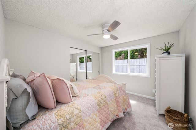 409 Isaac Pincus Street, Steilacoom, WA 98388