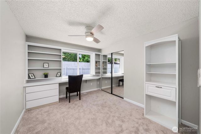 409 Isaac Pincus Street, Steilacoom, WA 98388