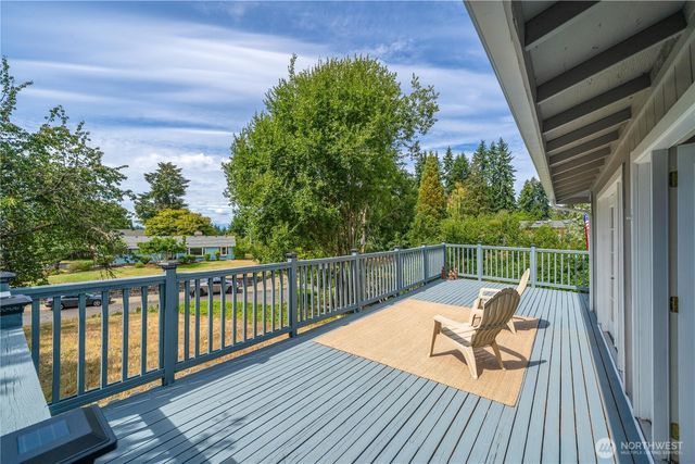 409 Isaac Pincus Street, Steilacoom, WA 98388