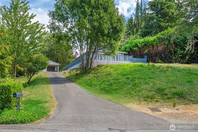 409 Isaac Pincus Street, Steilacoom, WA 98388