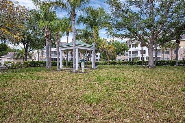 4802 51ST STREET W 1010, Bradenton, FL 34210