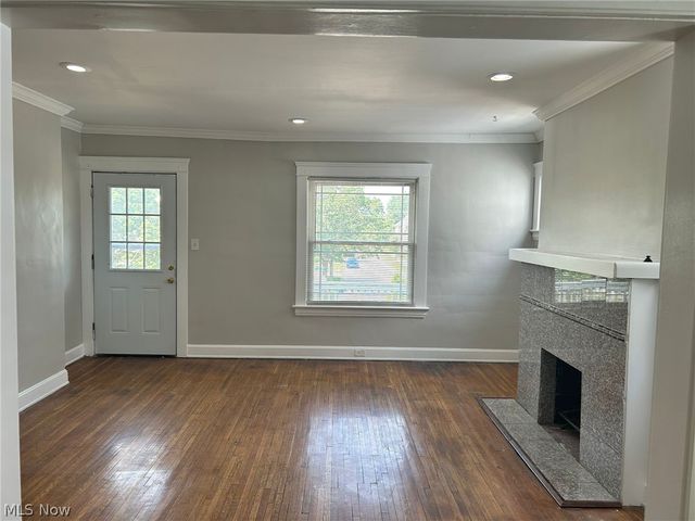 1275 Donald Avenue, Lakewood, OH 44107