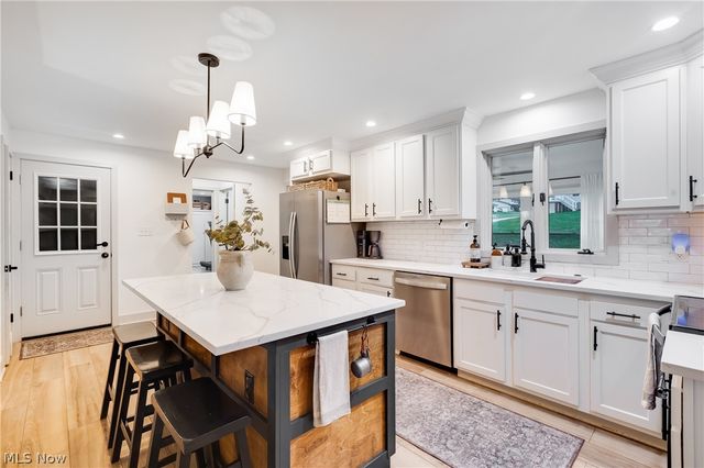 3081 Heatherbrae Drive, Poland, OH 44514